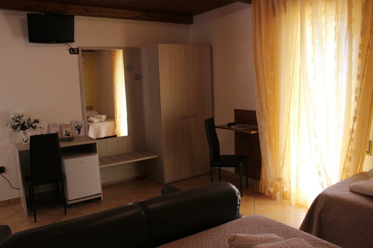 B&B La Vigna Lamezia Terme Ngoại thất bức ảnh